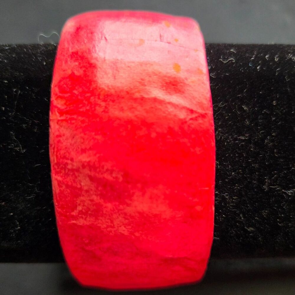 Vintage Red Paper‑Mâché Bangle Bracelet – Handmade Textured Style